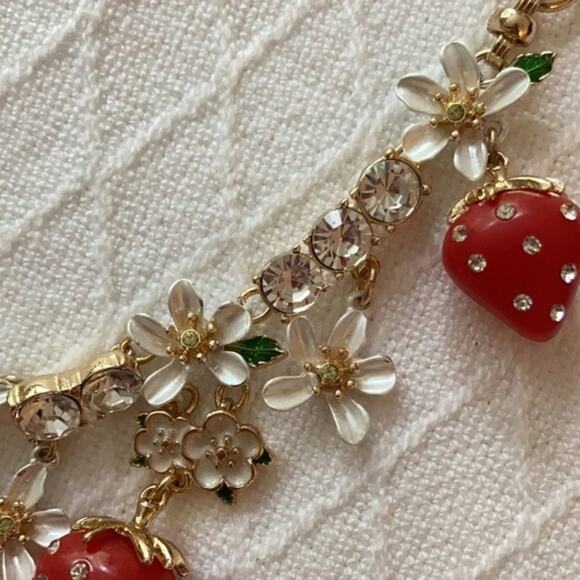 Betsy Johnson strawberry and flower statement necklace new!!! - Picture 6 of 7